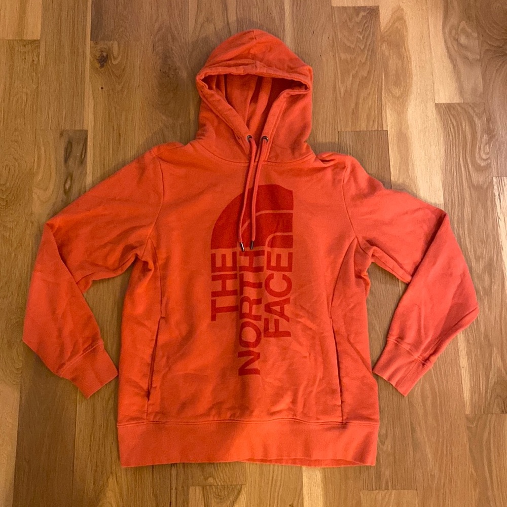 The North Face Women’s Sweatshirt Size Medium